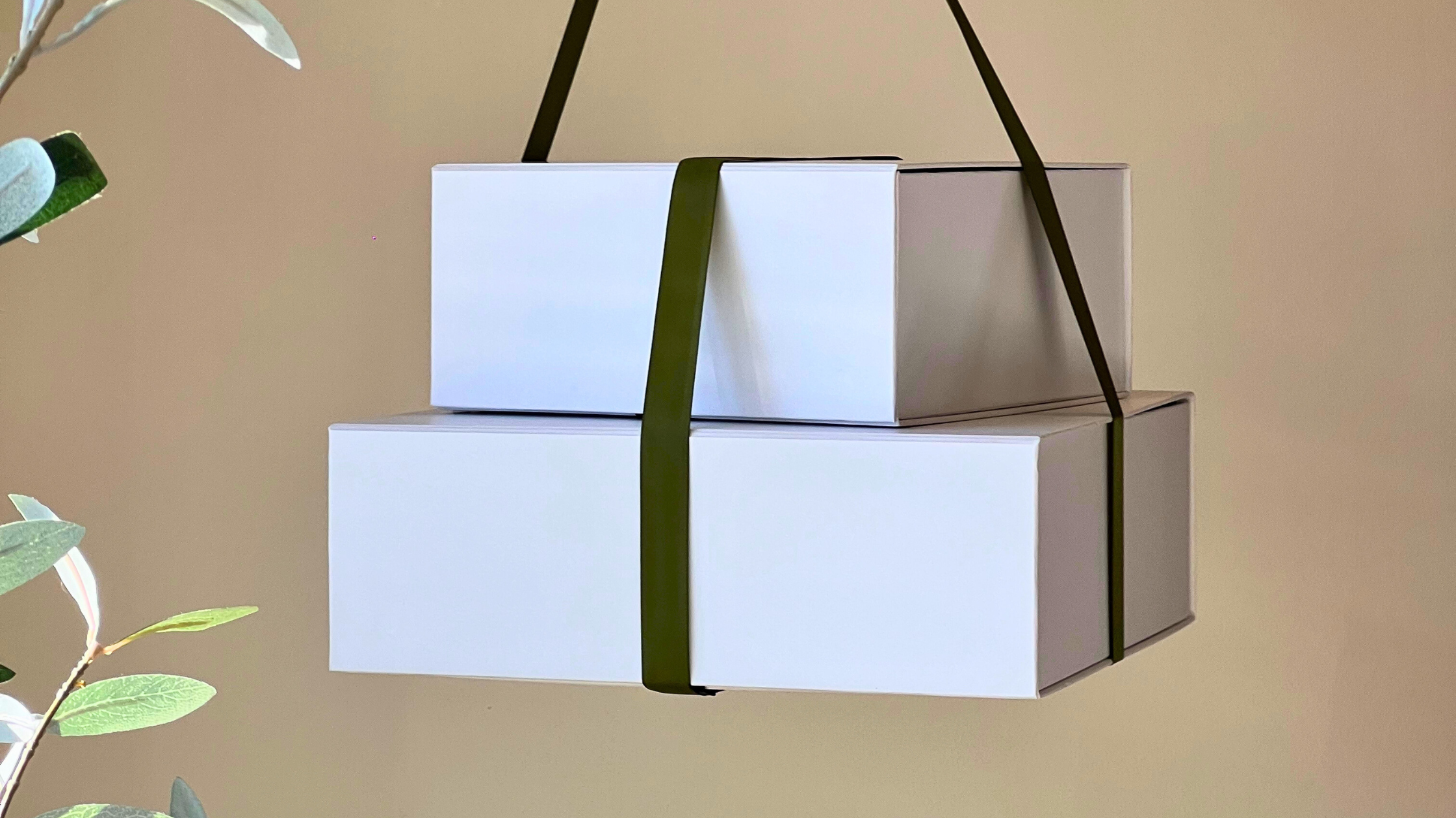 The Art of Gifting:  An Essence Holiday Gift Guide